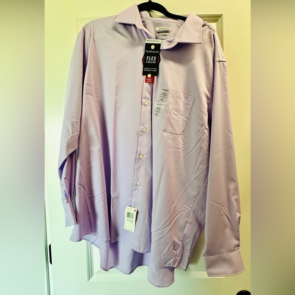 Men’s Button Down NWT